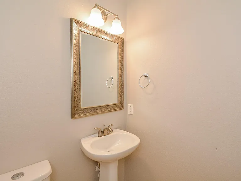 16021 Summerville Lake Dr — Photo 30
