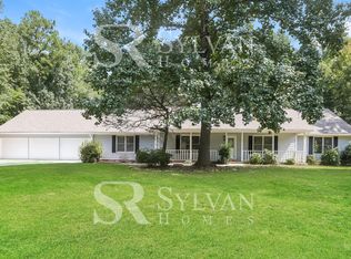 255 Dogwood Trail Dr, Stockbridge, GA 30281