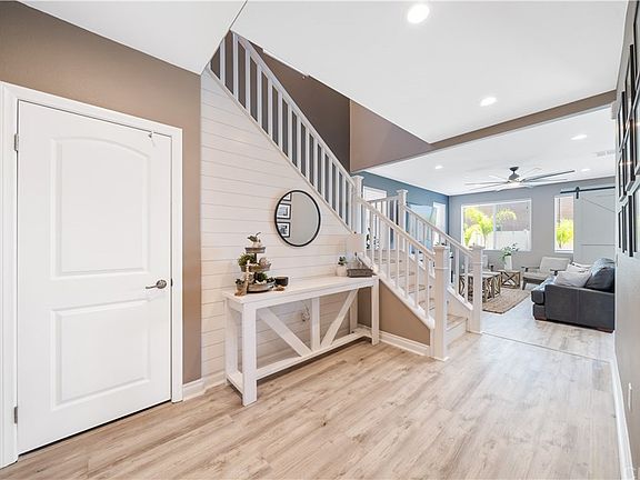 3rd image of 36460 Chervil Way