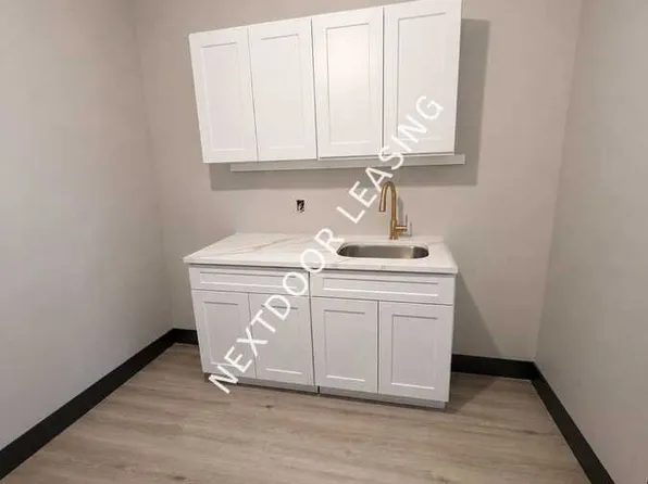 89 E 25th St, Bayonne, NJ