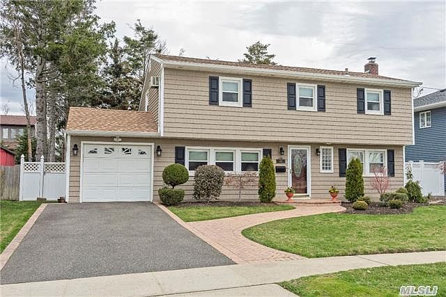 1st image of 2501 Marine Pl