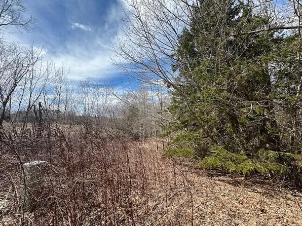 27 Greenfield Drive, Camden, ME 04843