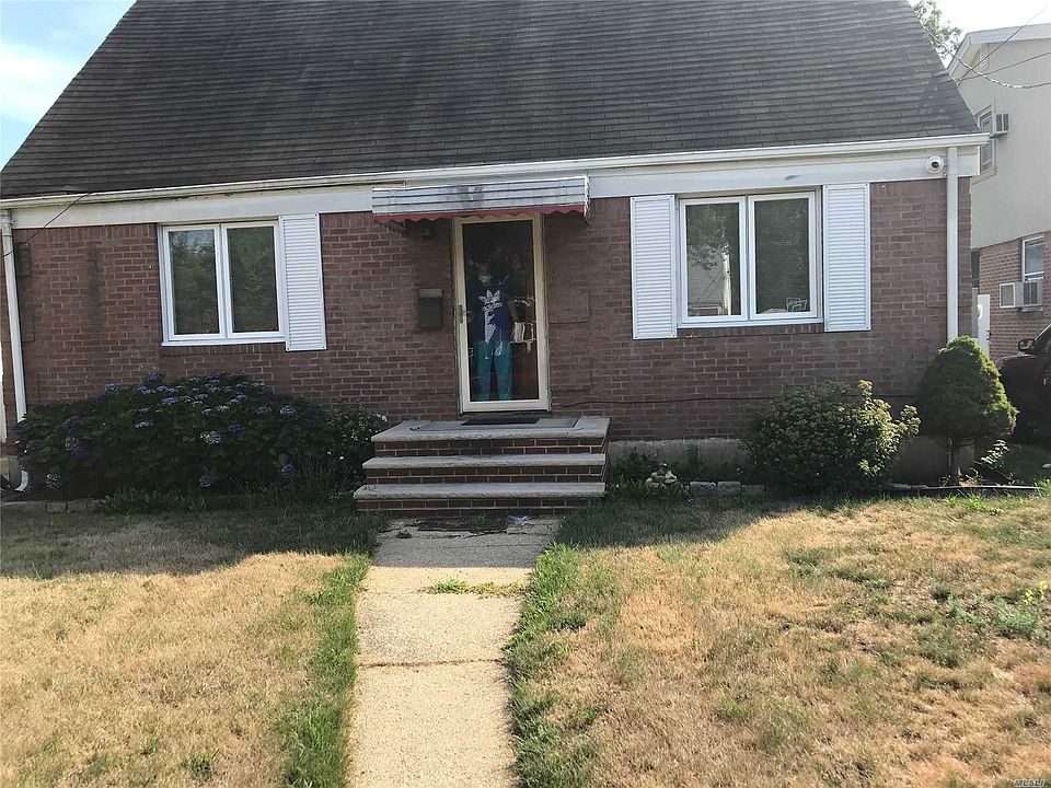1st image of 7650 Hewlett St