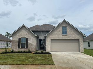 5307 Helmsdale Ct, Lake Charles, LA 70607