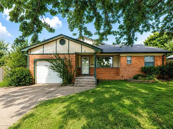27 Shannon Dr, Chickasha, OK 73018