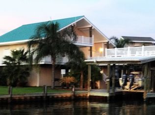 119 Aquasport Ave, Grand Isle, LA 70358