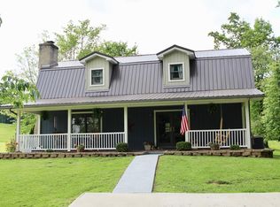 857 Hanley Rd, Jackson, OH 45640