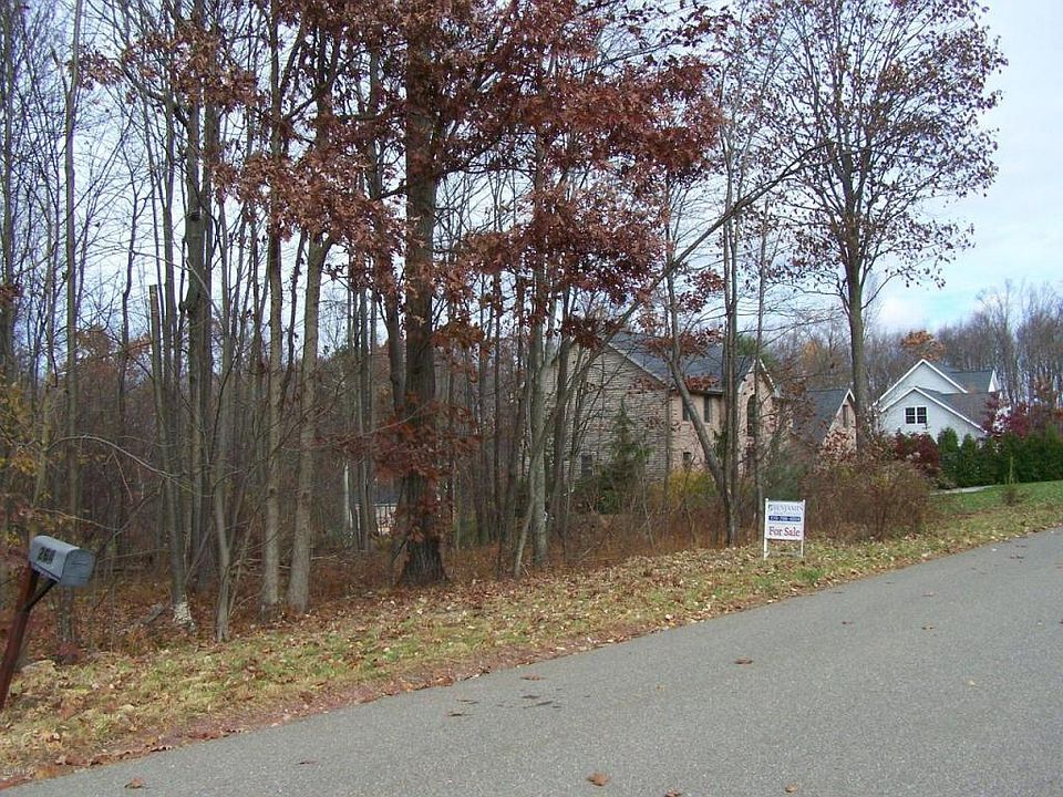 2nd image of 250 Hanna St