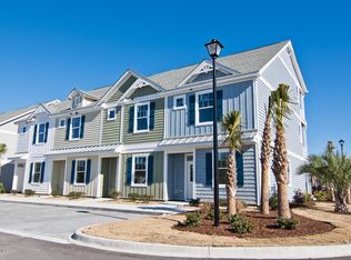 2800 W Fort Macon Rd W #33, Atlantic Beach, NC 28512