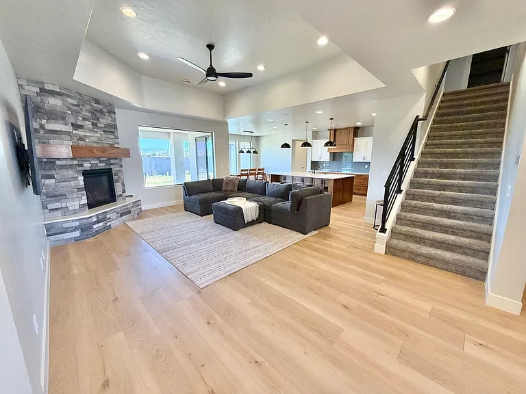 3134 E Blue Heron Dr — Photo 9