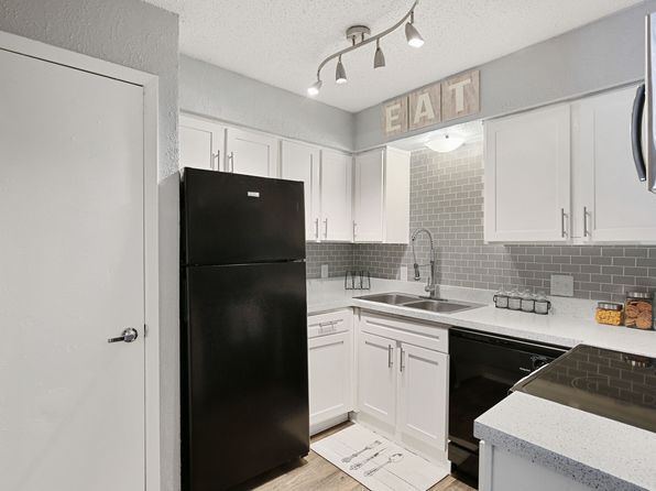2910 S Collins St #312