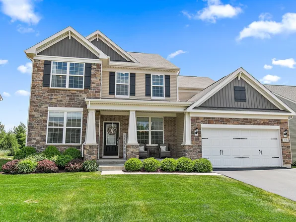 739 Rochester Ln, South Elgin, IL 60177