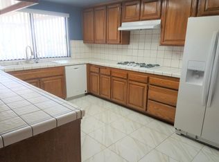 1240 Amador Ave, Vista, CA 92083