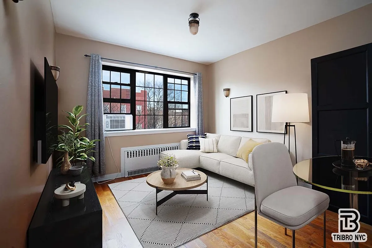 Building Photo - 86 Manhattan Ave #2B