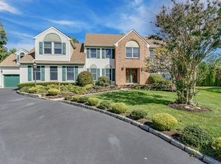 1994 Ridge Hill Dr, Toms River, NJ