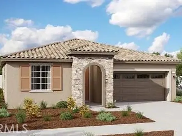 323 Berrybush St, Hemet, CA 92543