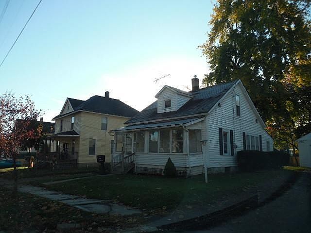 1st image of 221 E Liberty St