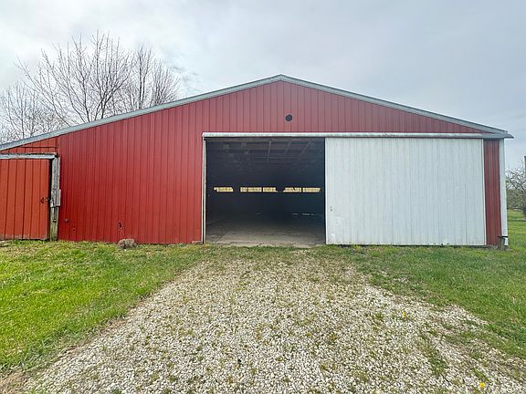 2nd image of 63887 16th Ave