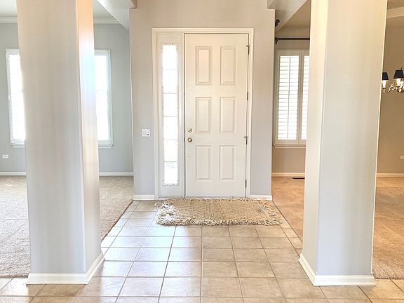 2nd image of 12225 Acorn Ct
