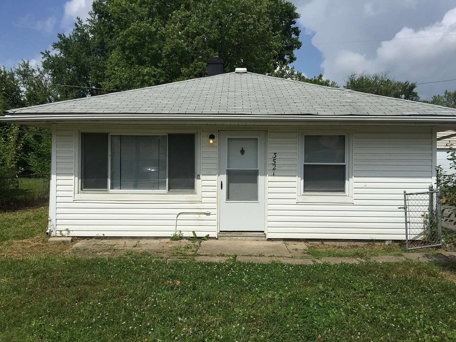3521 Homestead Dr photo 1