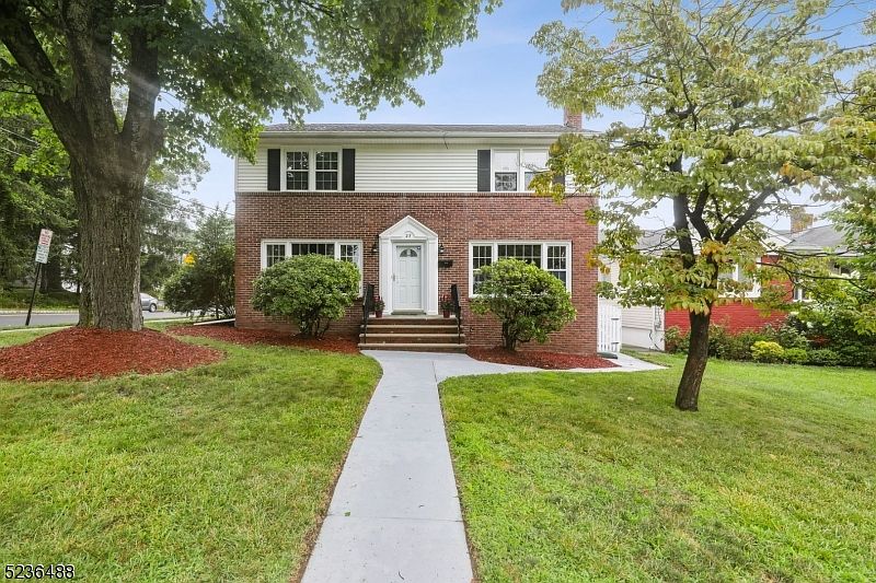 1st image of 27 Stanford Ave