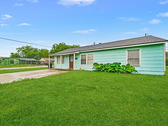 2nd image of 5003 Ridgeway Dr
