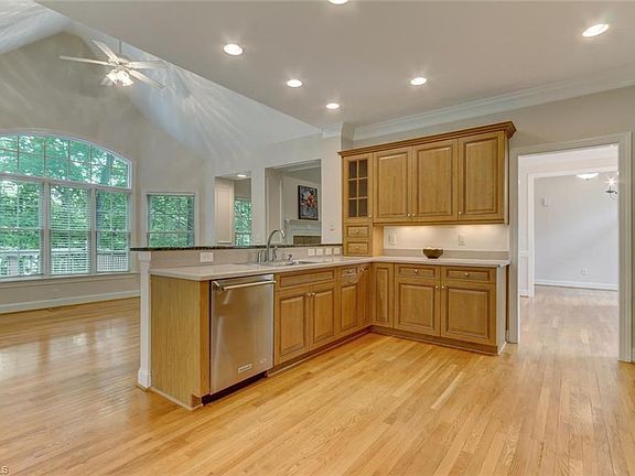 5th image of 7711 French Dr