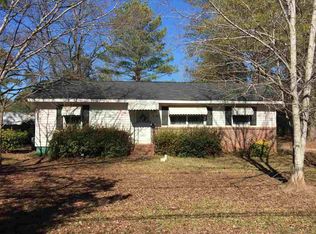 1715 Kings Chapel Rd, Perry, GA 31069