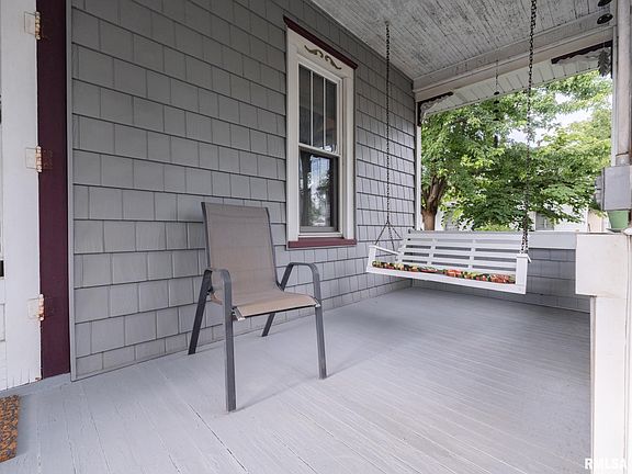 3rd image of 1401 Caroline St