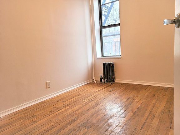 5th image of 318 6th St #12A