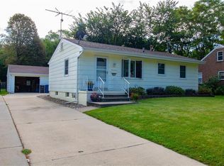 6223 SW 12th St, Des Moines, IA 50315