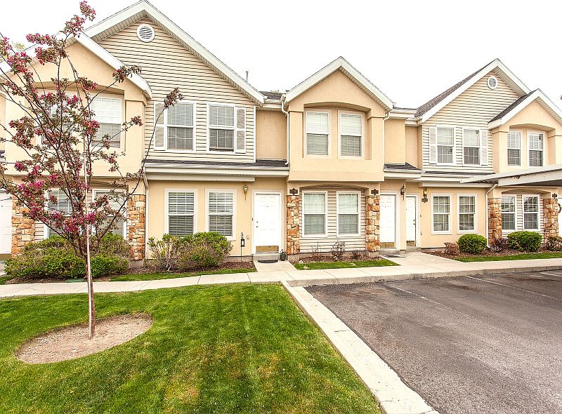 1st image of 1790 E Kiera Ct