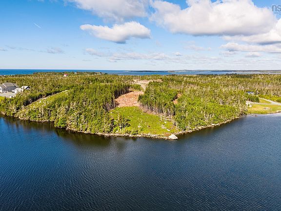 3rd image of Ostrea Lake Rd Lot 6-103