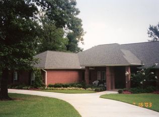 9116 White Oak Ln, Texarkana, TX 75503