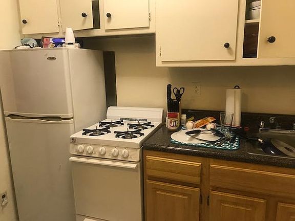 4th image of 242 E 80th St APT A
