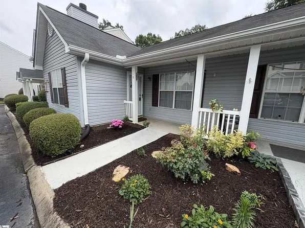 110 Hammett Grove Ln, Greer, SC 29650