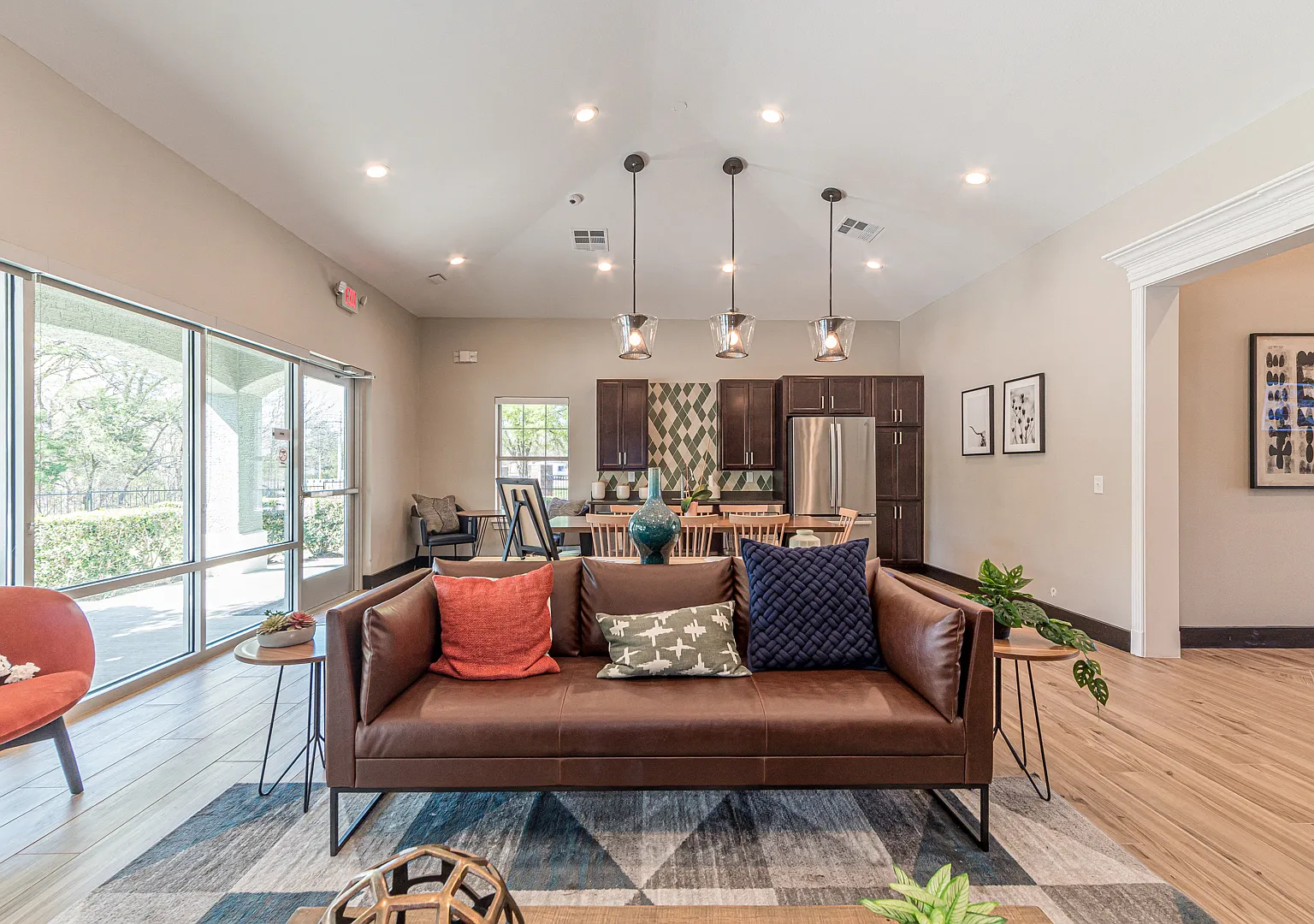 Kinwood Apartments — Photo 4