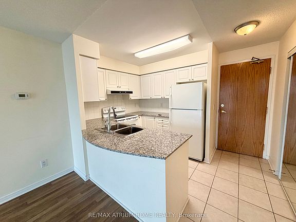 2nd image of 5508 Yonge St #2010