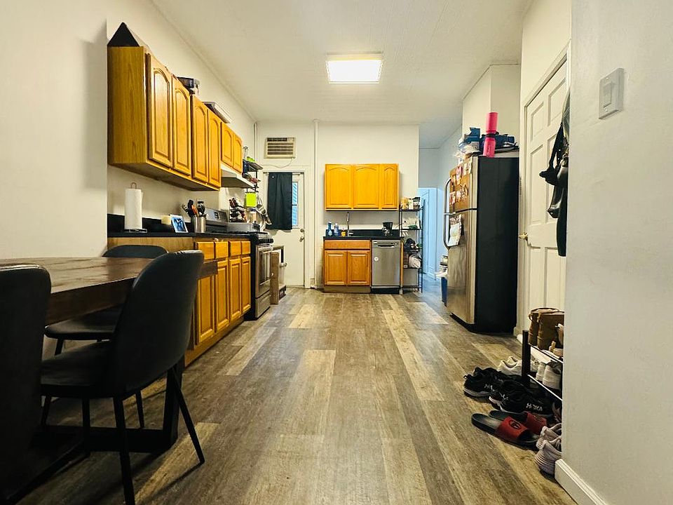1st image of 32-24 38th St #1
