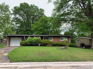 10514 Rothwell Dr, Saint Louis, MO 63136