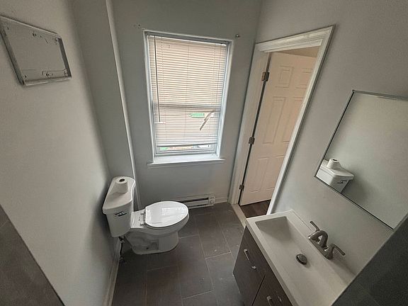 5th image of 5012 N Broad St #2