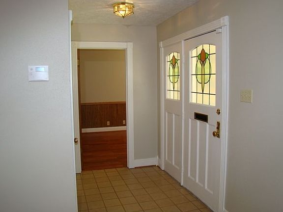 2nd image of 2645 Norris St