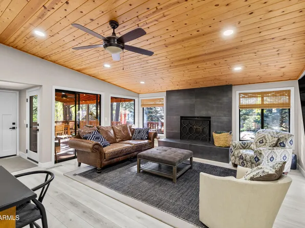 1253 E Raintree Place, Munds Park, AZ 86017