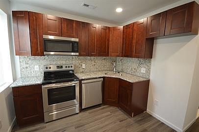 2nd image of 2434 Harlan St #2
