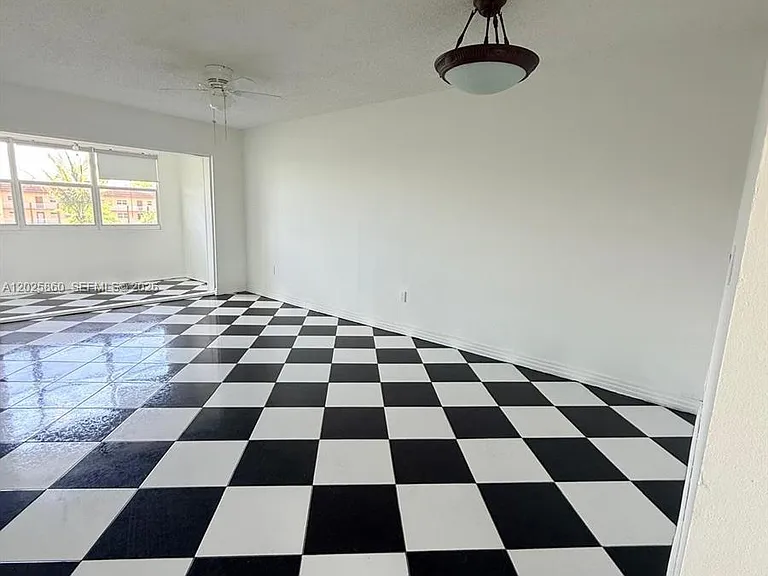 8595 Sunrise Lakes Blvd #307 — Photo 6