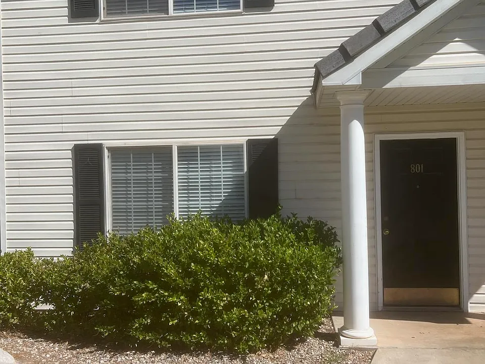 1735 W 450 N #801