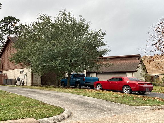 3rd image of 20331 Arrow Cove Dr