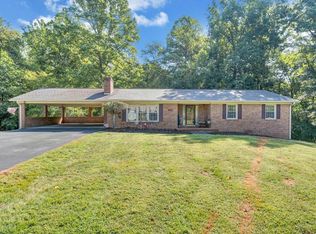 525 Mulberry Rd, Ridgeway, VA 24148