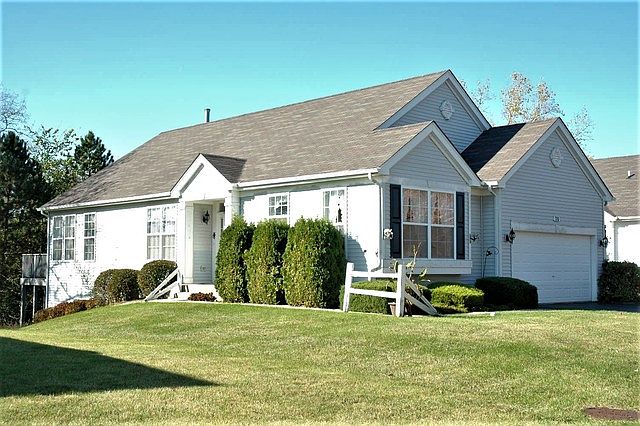 1st image of 70 W Hague Dr