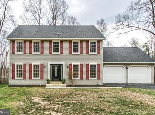128 Azalea Dr, Hershey, PA 17033
